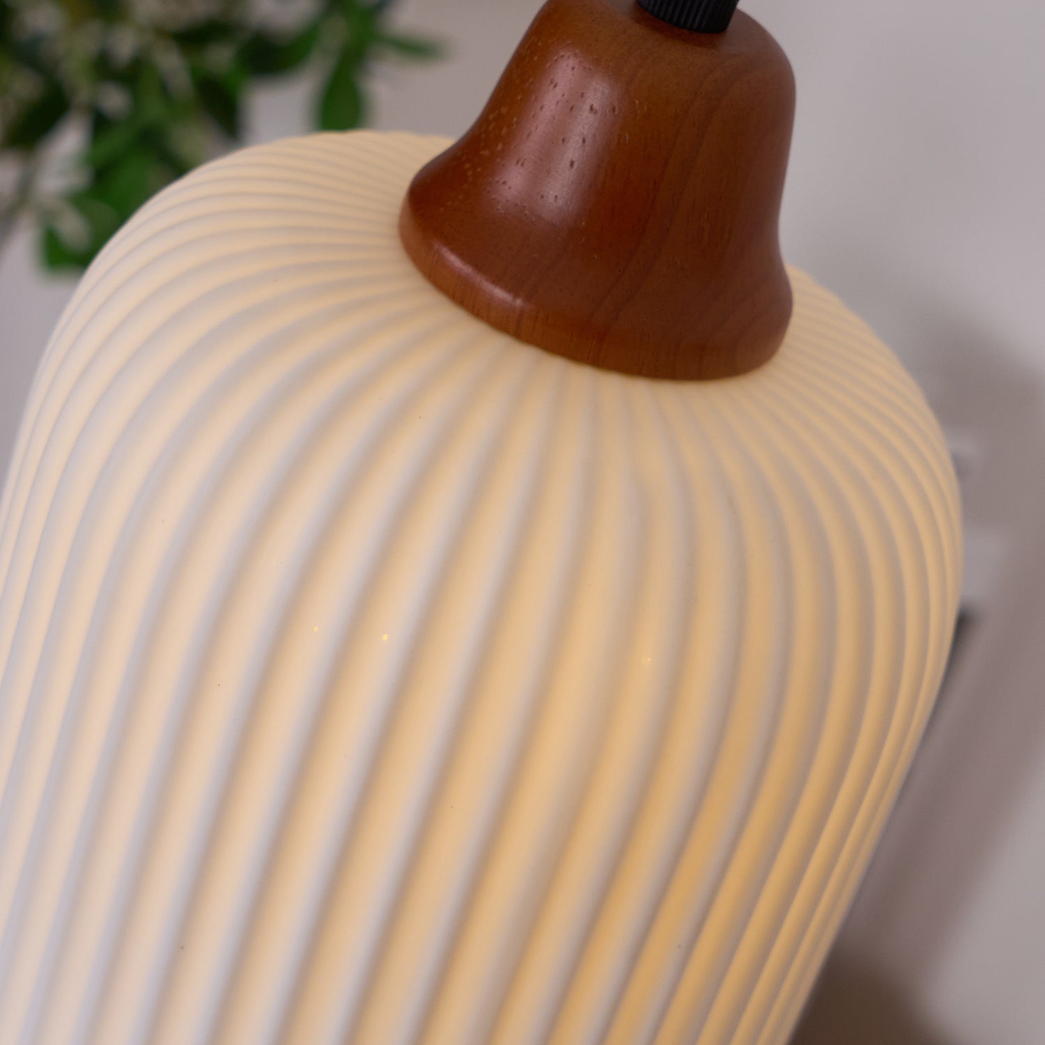 Olivia Eleganti Lampade a Sospensione in Ceramica