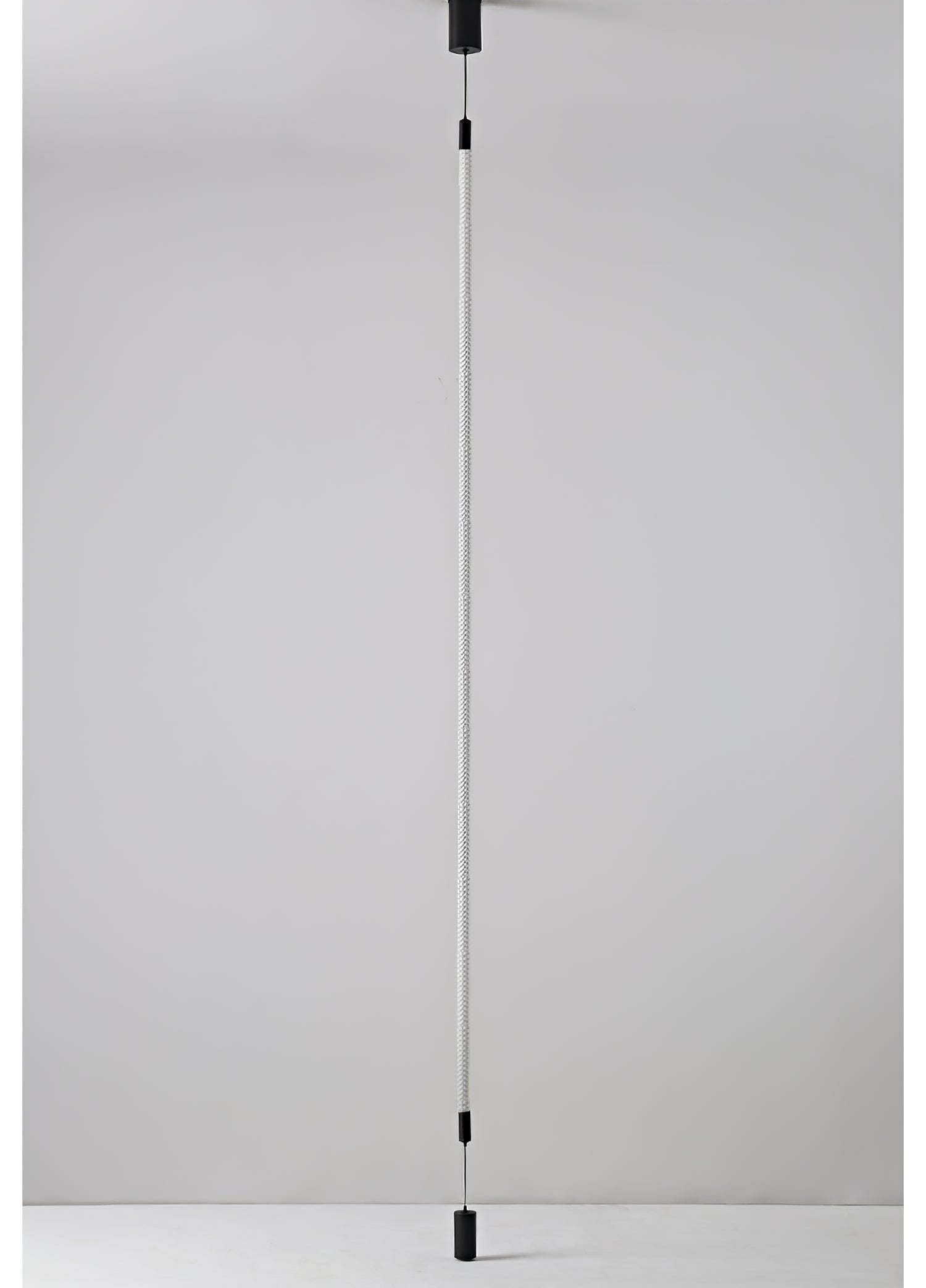 Silas Vertical Pendant Light - Blowlighting