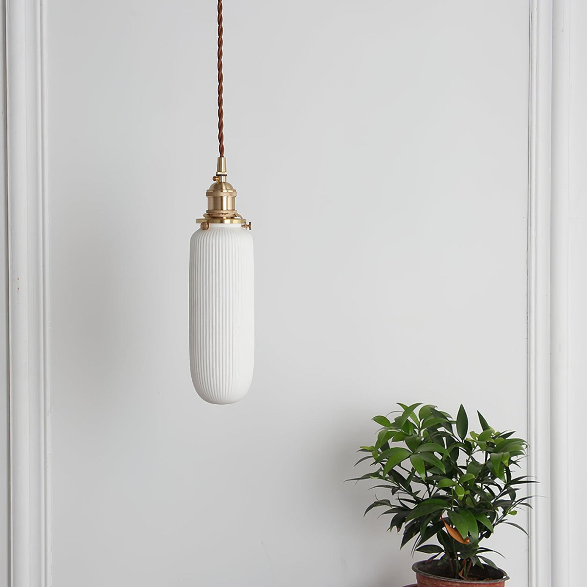 Liora Vintage Ceramic Pendant Light - Blowlighting