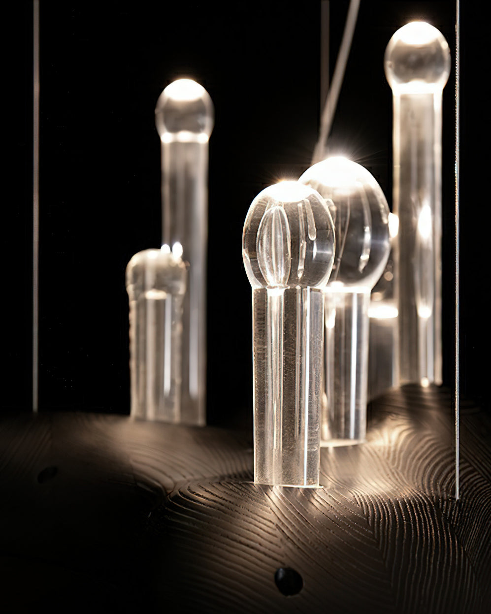 Umare Whimsical Oak Glass Pendant Light - Blowlighting