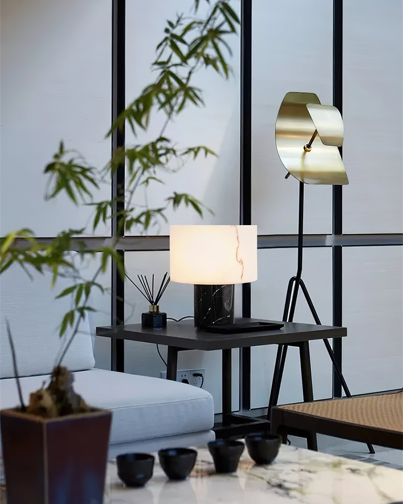 Small Solid Table Lamp - Lamp Copper