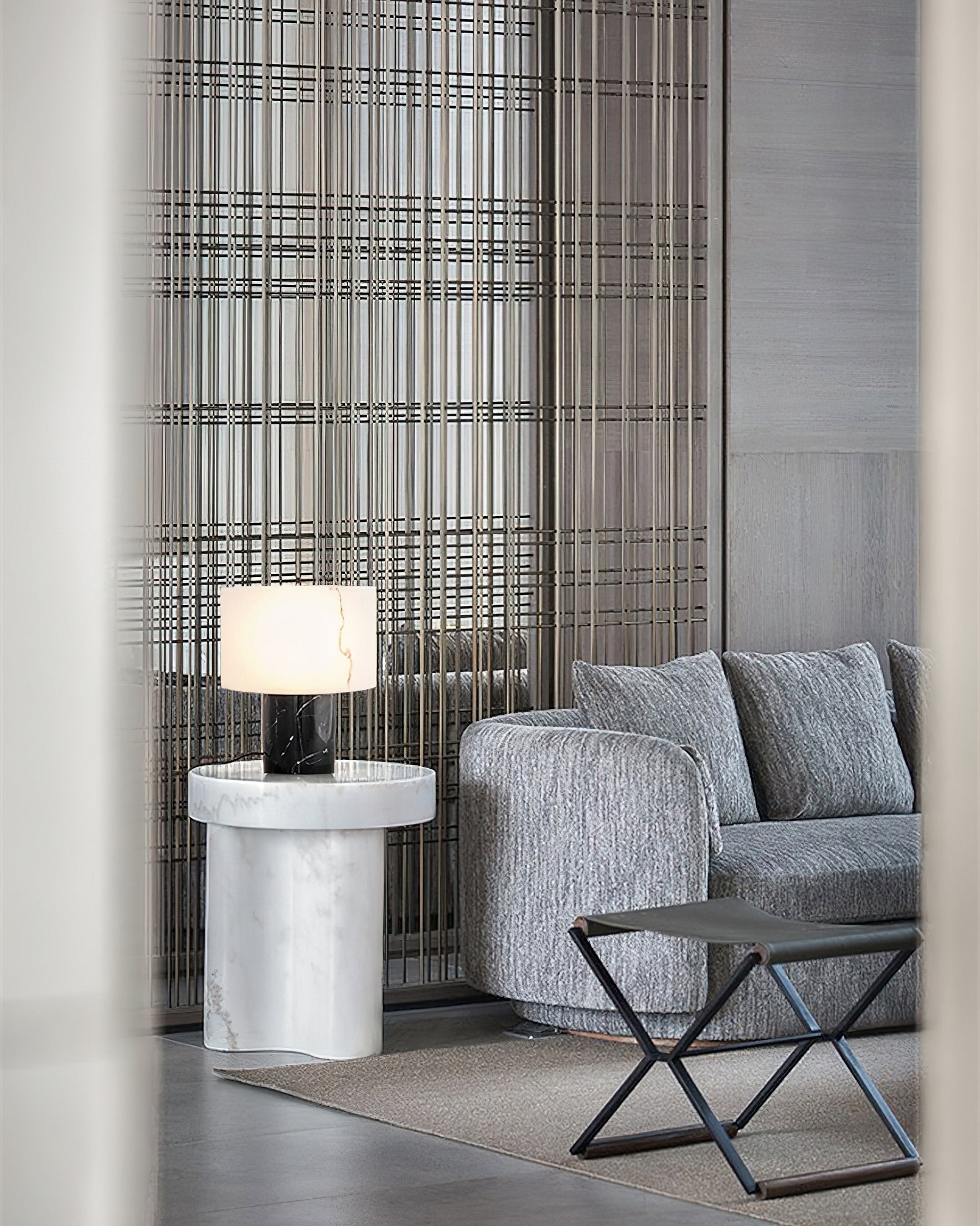 Small Solid Table Lamp - Lamp Copper