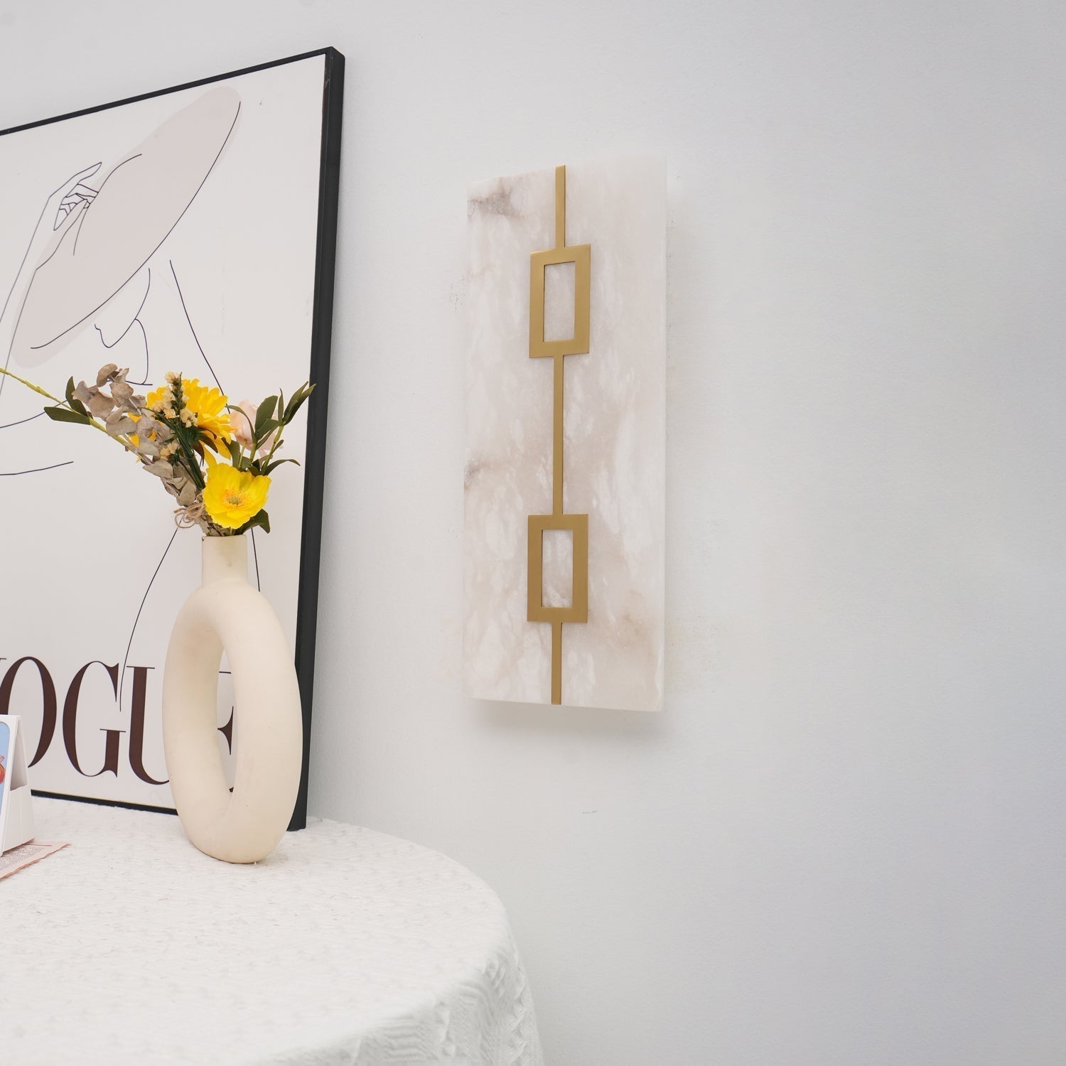 Alvelor Geometric Alabaster Wall Light - Neutralighting