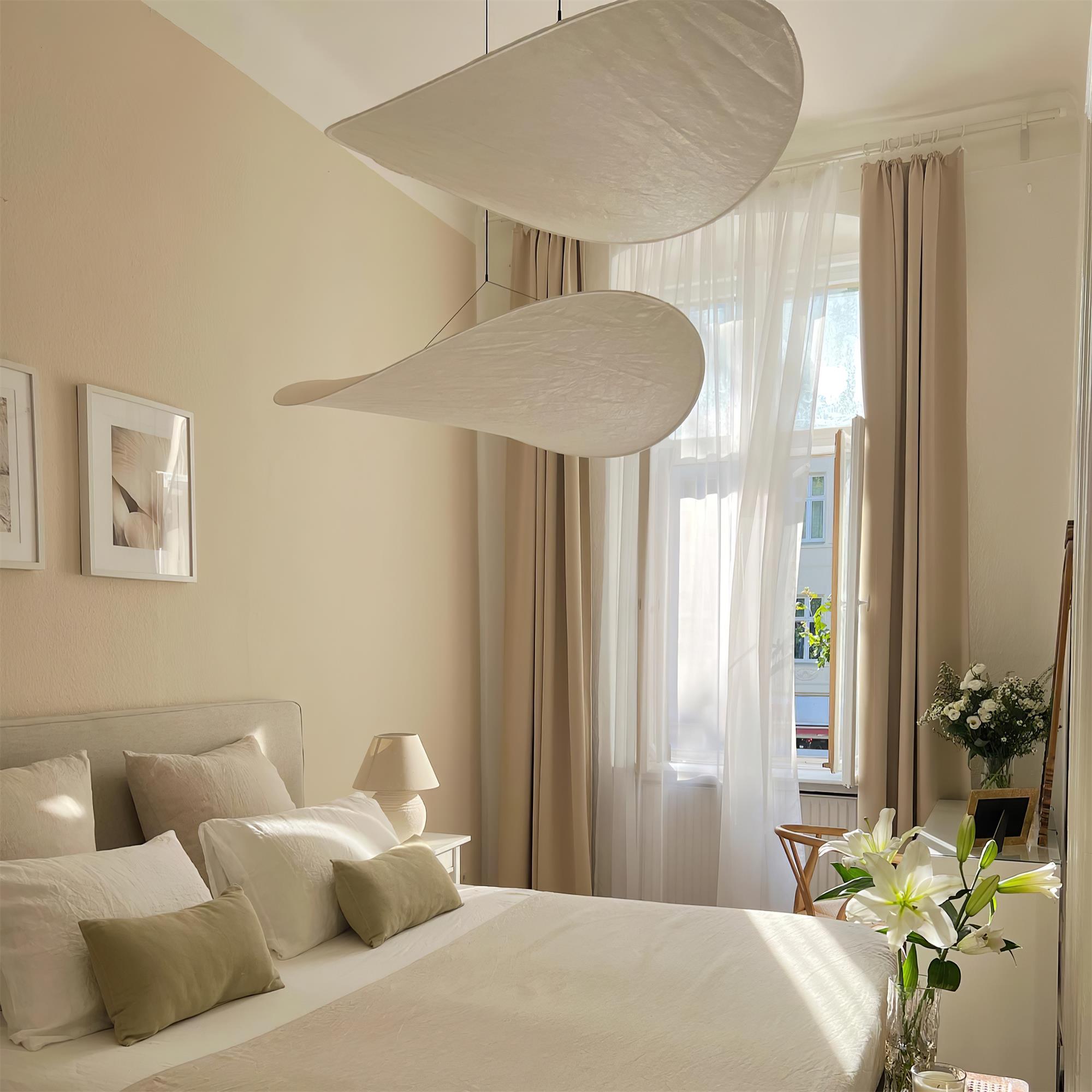 Tense Pendant Light - Blowlighting