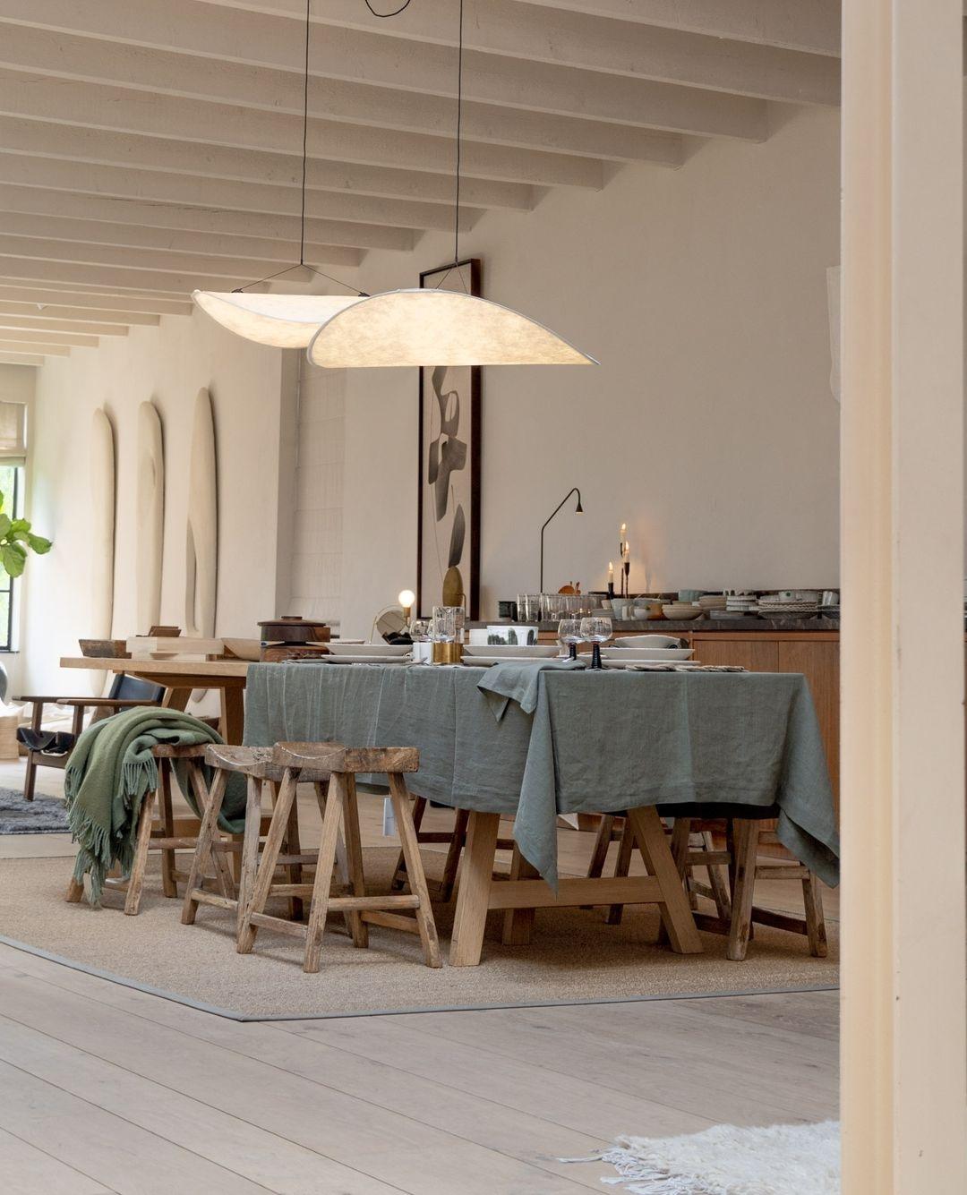 Tense Pendant Light - Blowlighting