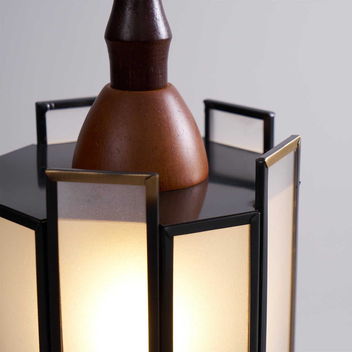 Tiffany Stained Glass Pendant Lamp - Blowlighting
