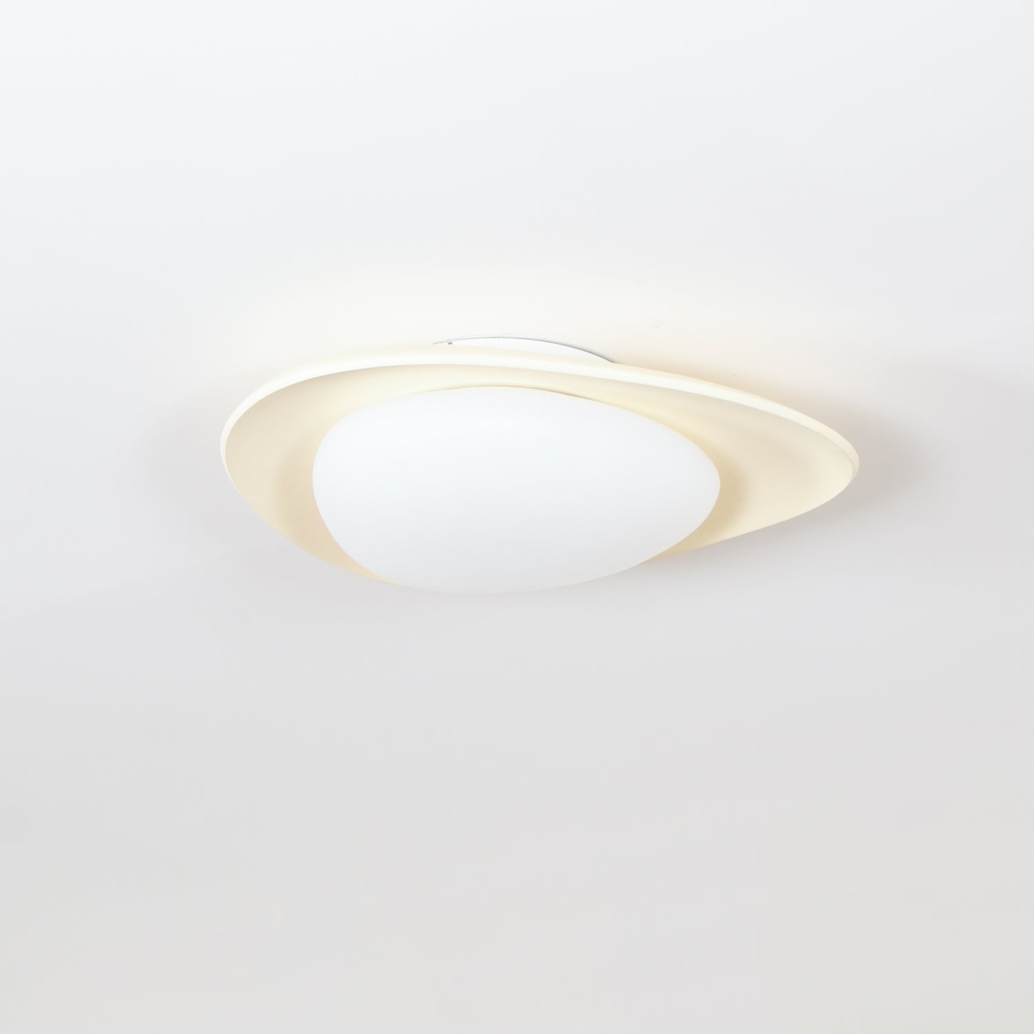 Aria Lampada da Soffitto Verde e Beige con Forma a Ciottolo