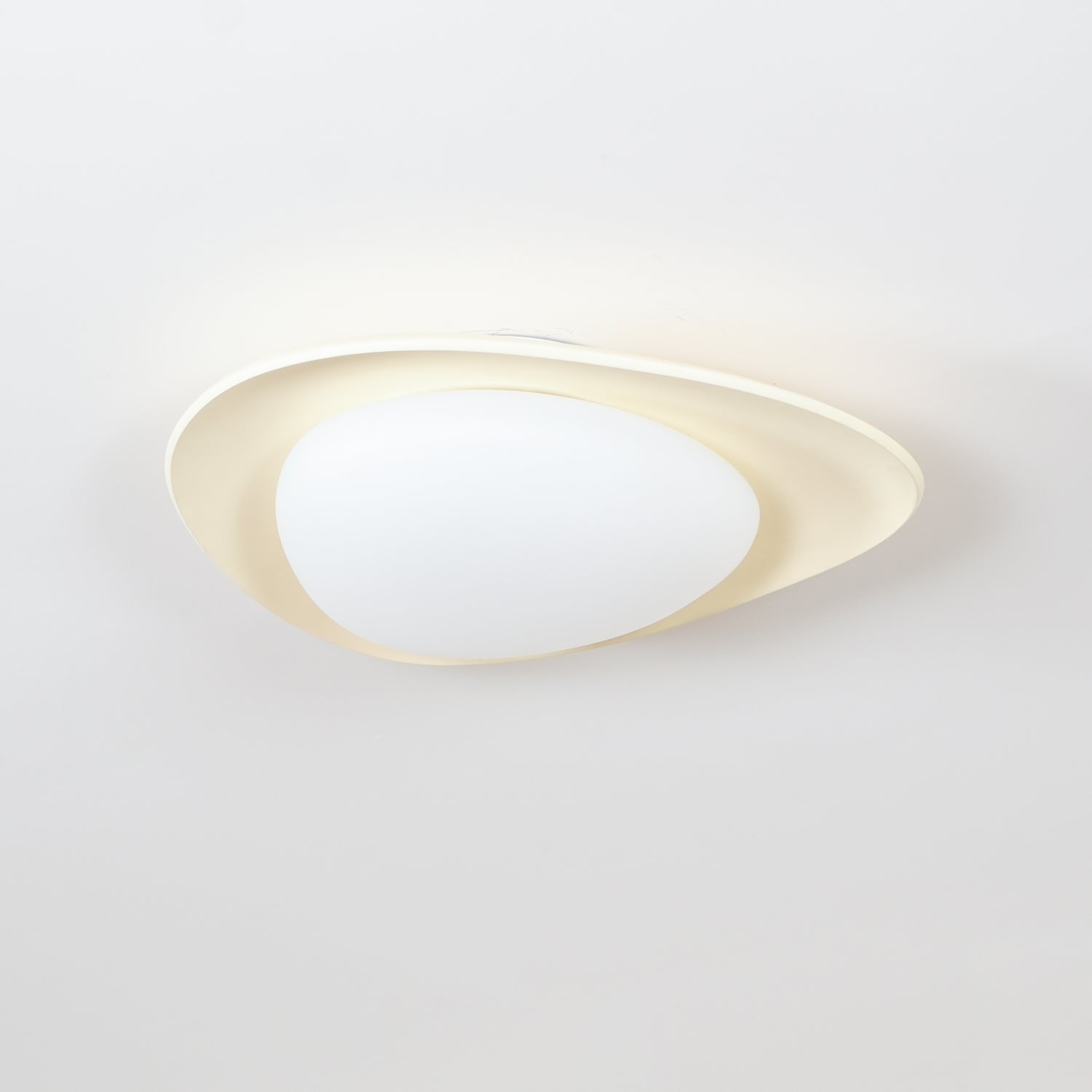 Aria Lampada da Soffitto Verde e Beige con Forma a Ciottolo