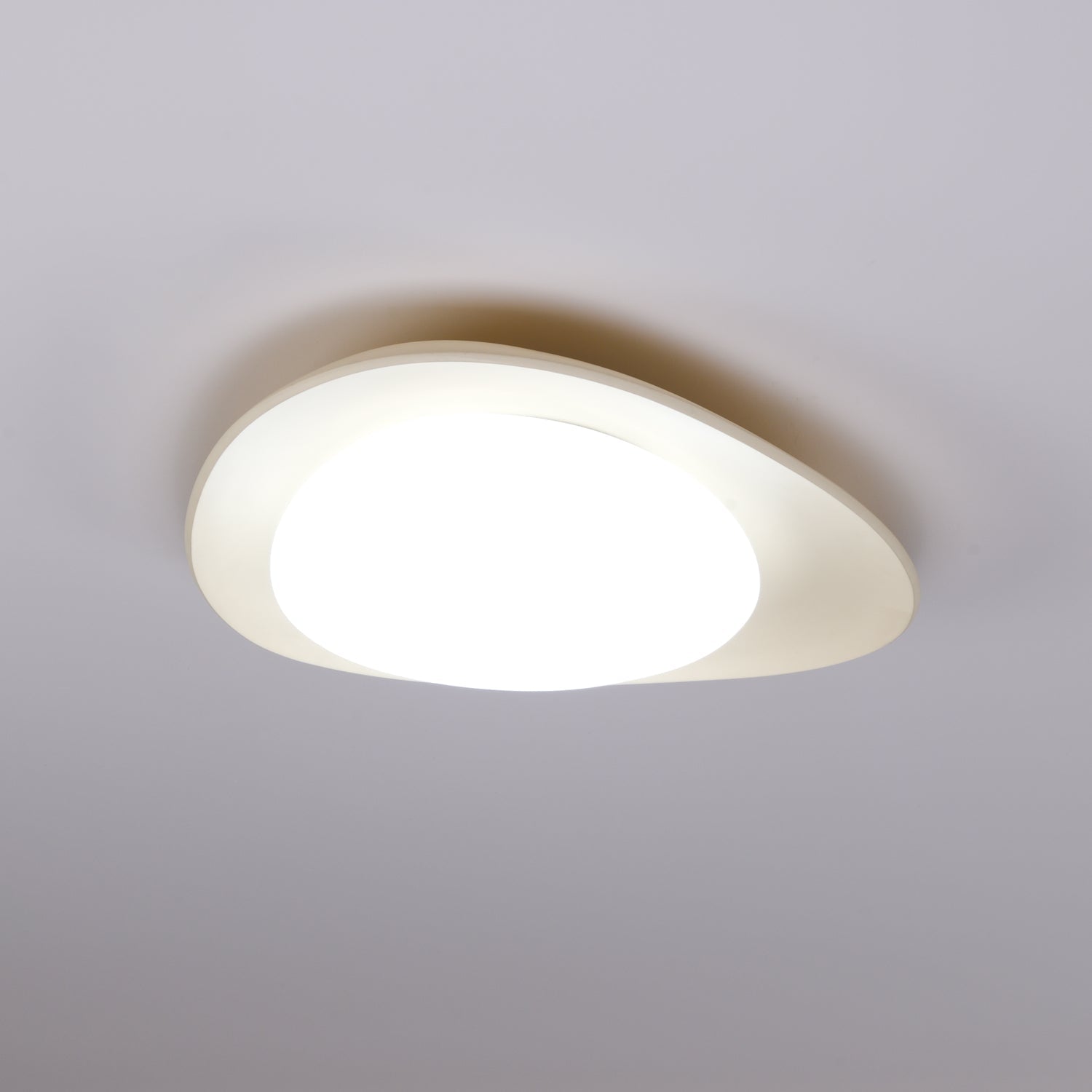 Aria Lampada da Soffitto Verde e Beige con Forma a Ciottolo
