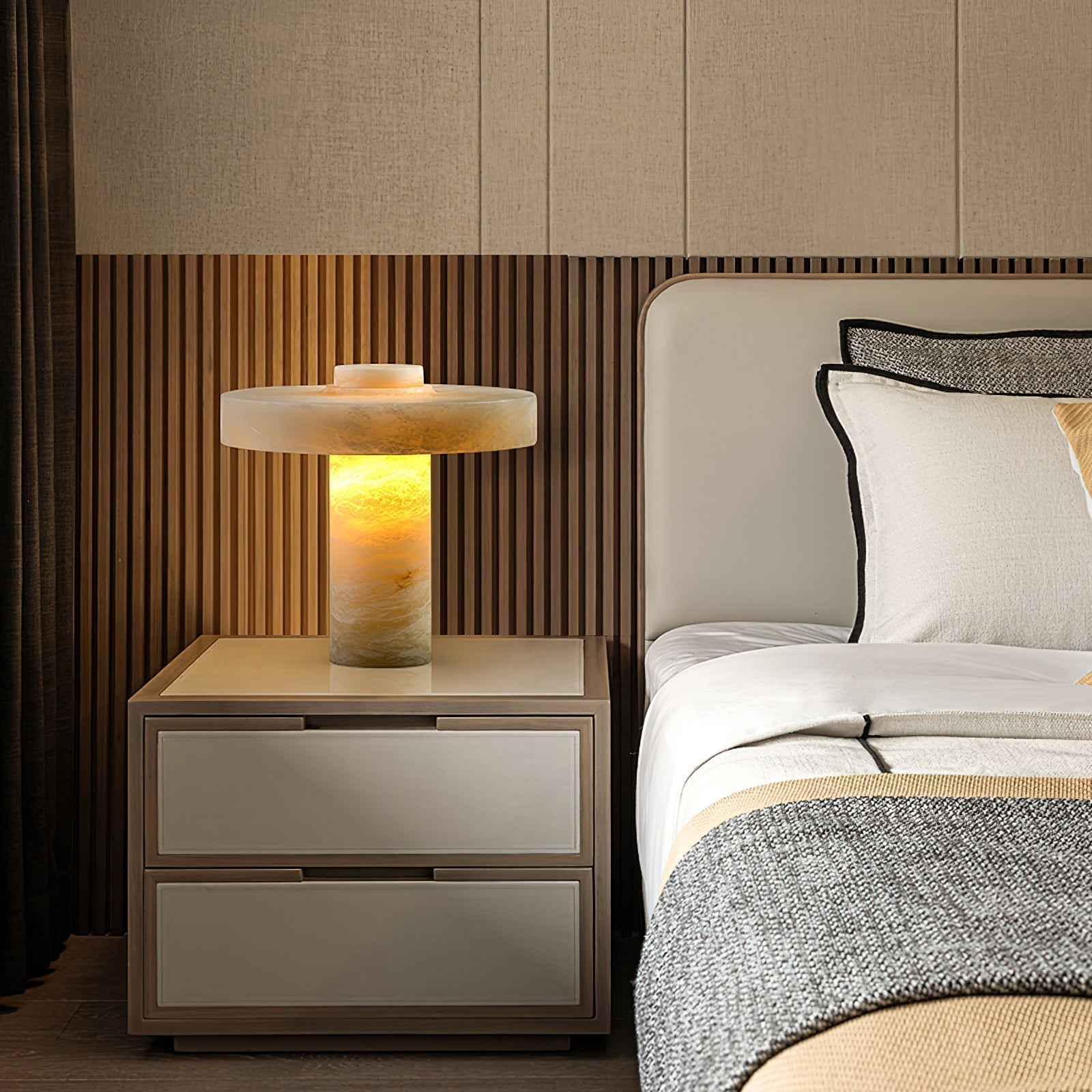 Tramonto Table Lamp - Lamp Copper