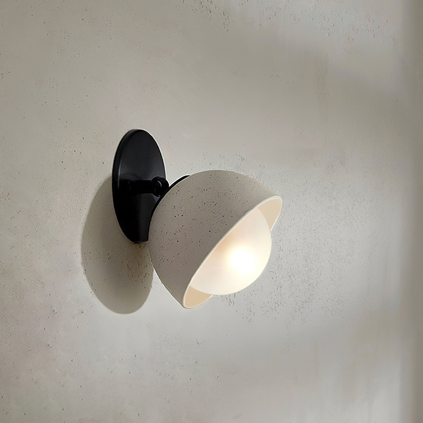Lia Travertine Wall Light - Neutralighting