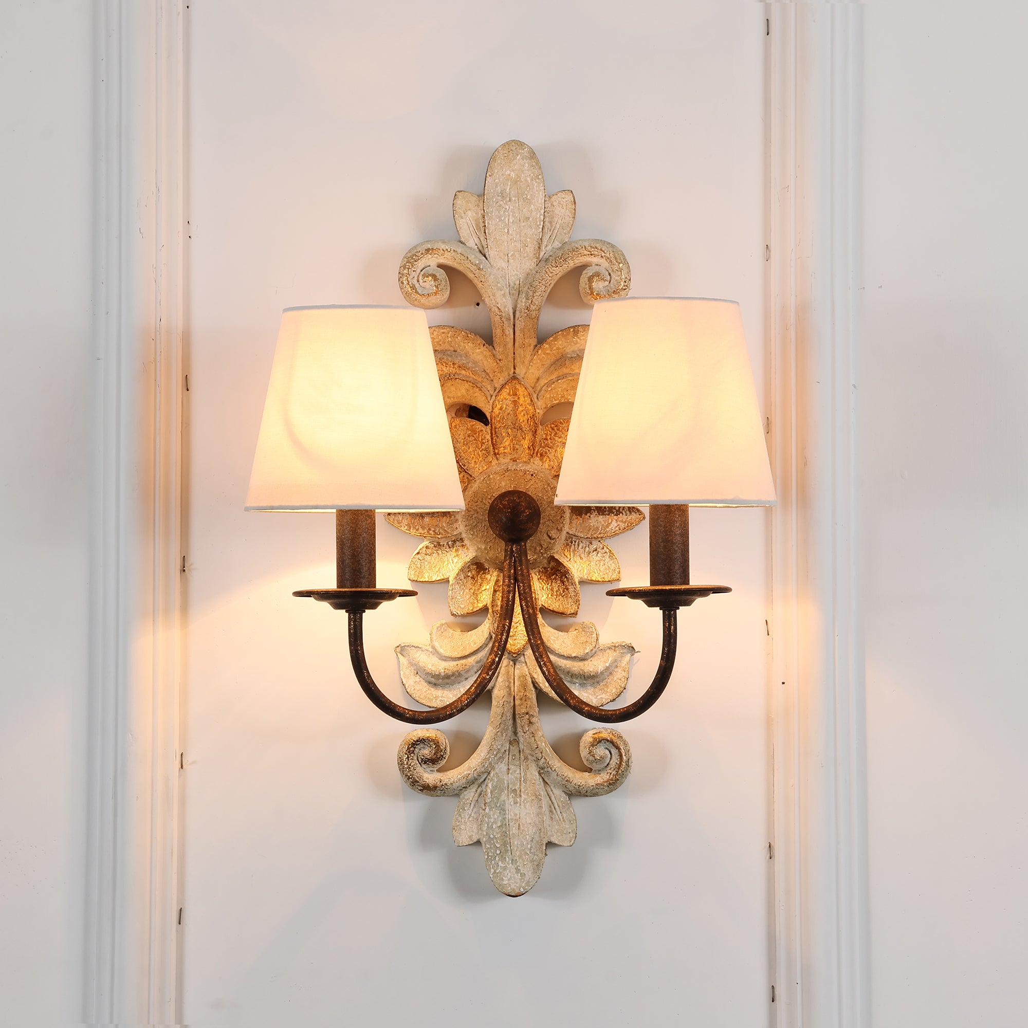 Vadora Postmodern Luxury Metal Sconce Wall Lamp - Lamp Copper