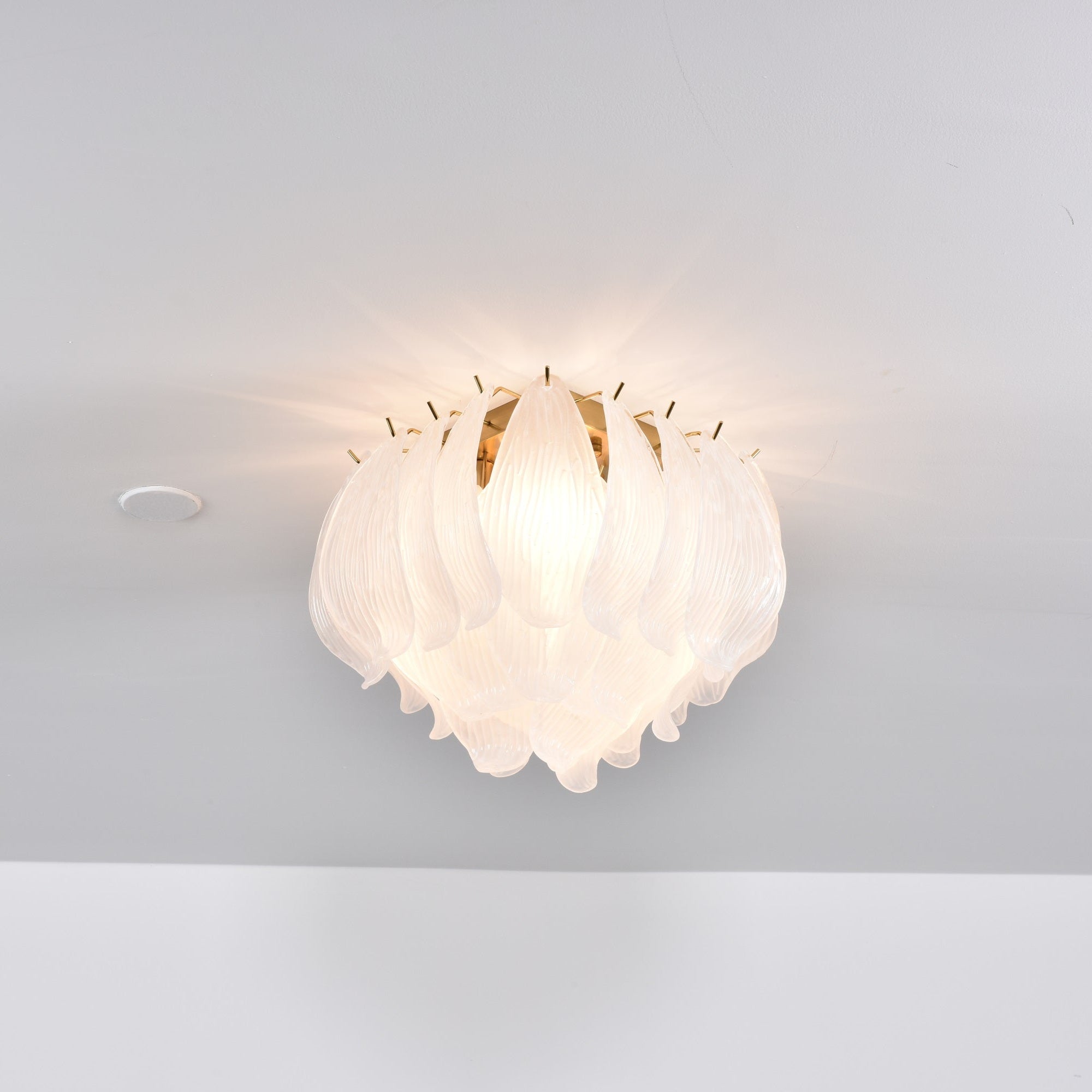 Aurora Ceiling Lamp Murano Petal Hand-Blown Glass Flushmount - Neutralighting