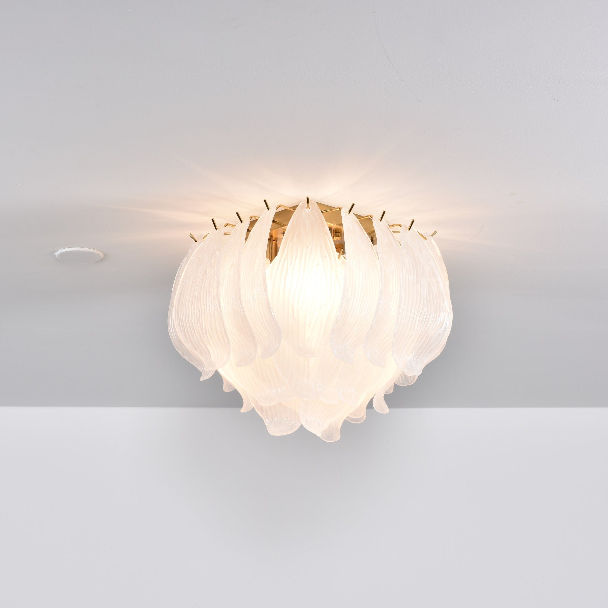 Aurora Ceiling Lamp Murano Petal Hand-Blown Glass Flushmount - Neutralighting