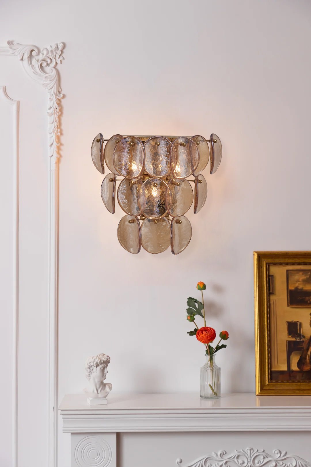 Aurora Wall Lamp Amber Glass Disc Fish Scale Brass - Neutralighting