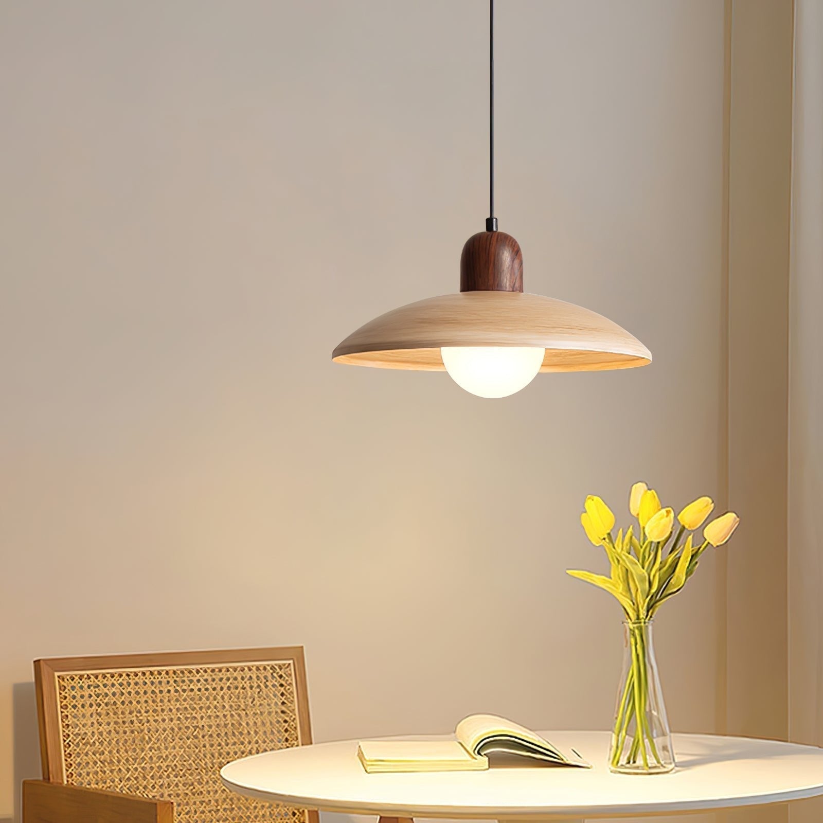 Valencia Pendant Light - Blowlighting