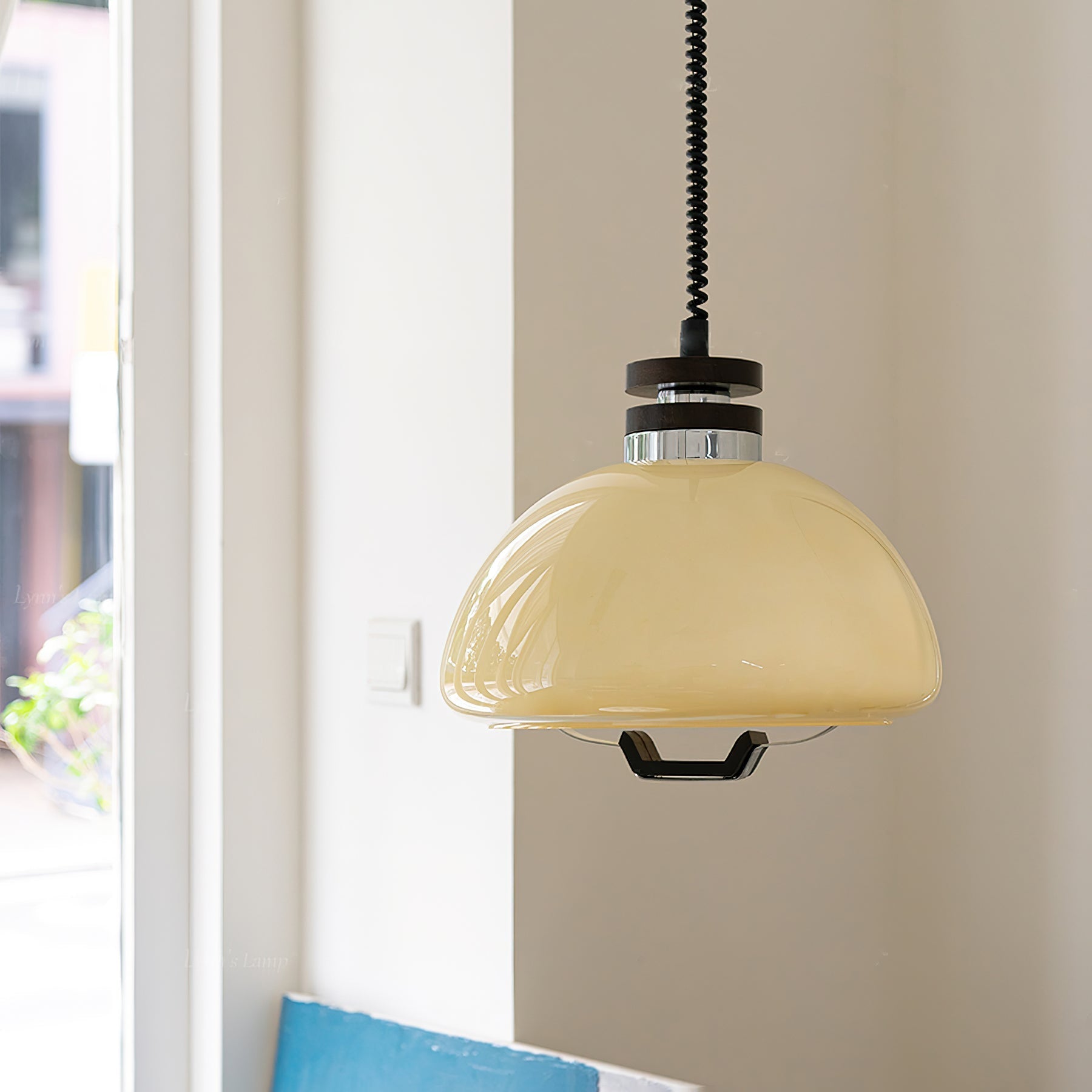Vela Pudding Pendant Light - Blowlighting
