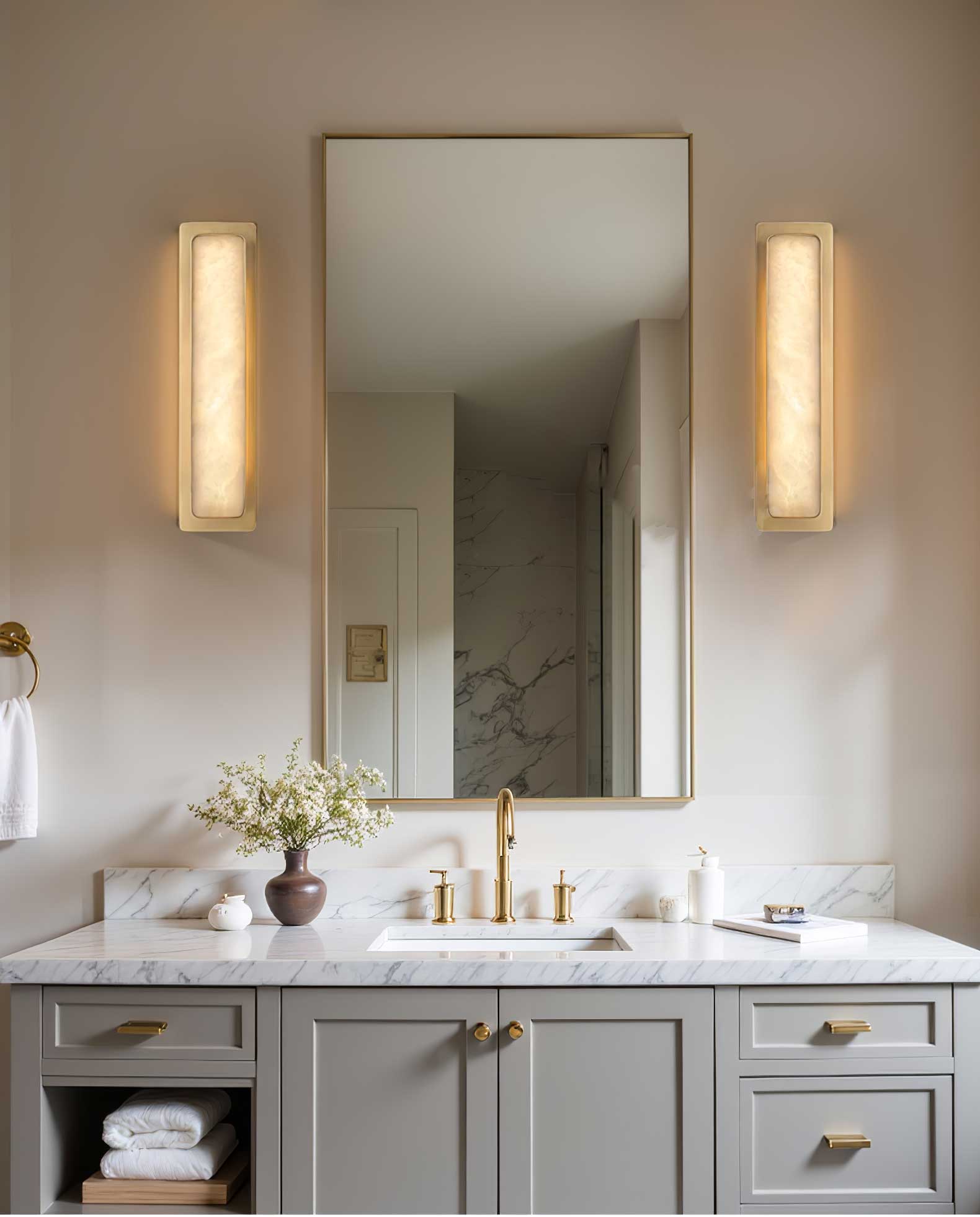 Ollore Linear Alabaster Wall Light - Neutralighting