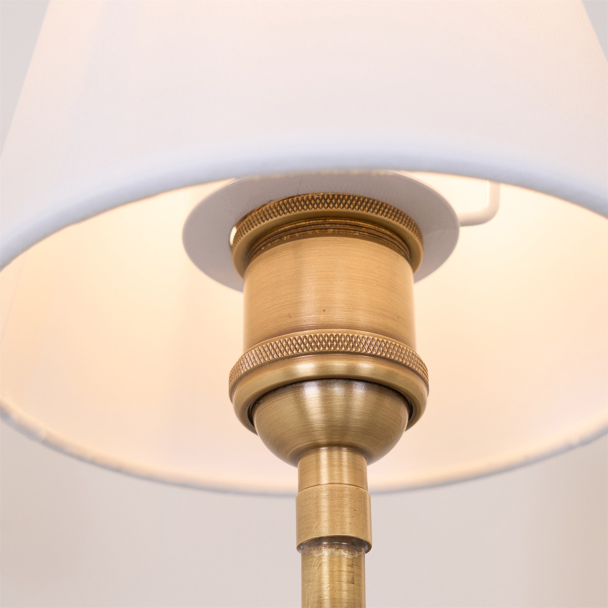 Silva Lampada da Parete Classica in Bronzo Nero