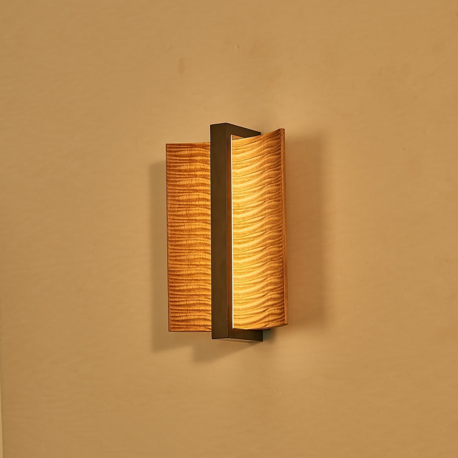 Whisperwood Wall Light - Blowlighting