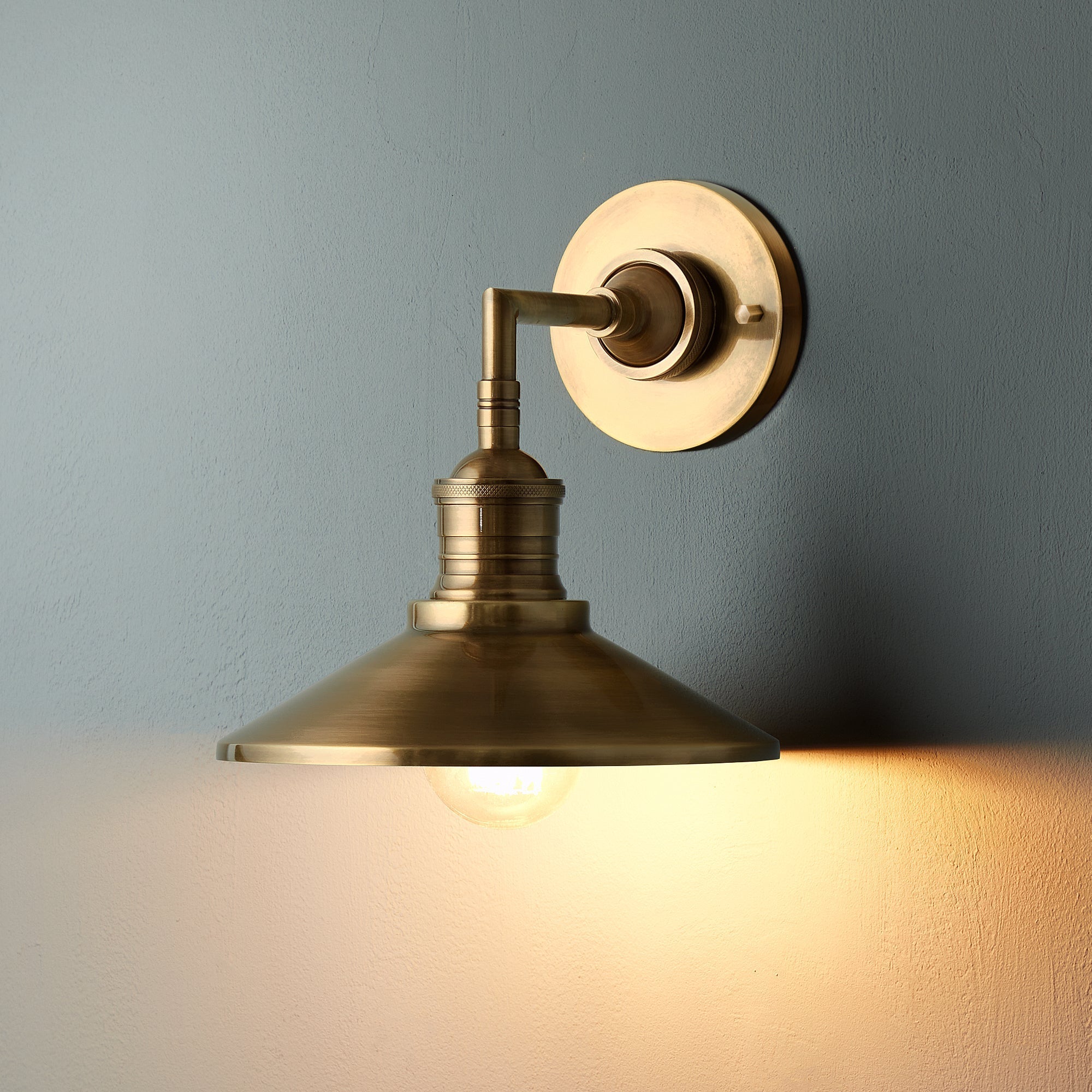 Silva Applique da Interno in Ottone