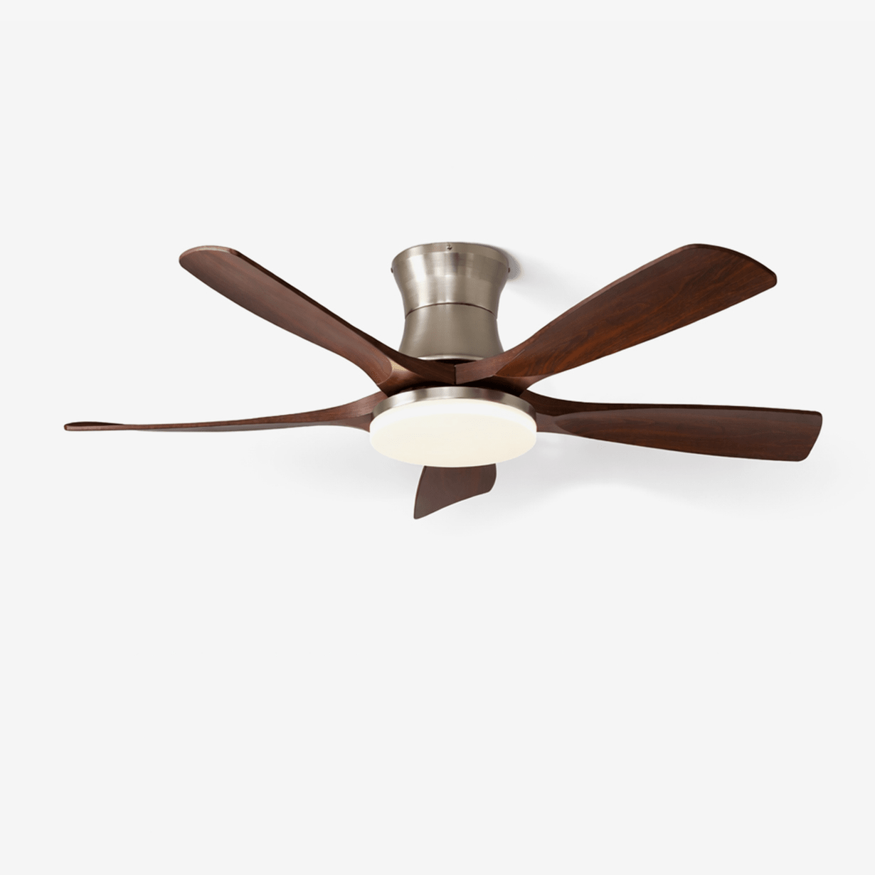 Ventilatore da soffitto Hudson a 5 pale con luce in finitura Noce