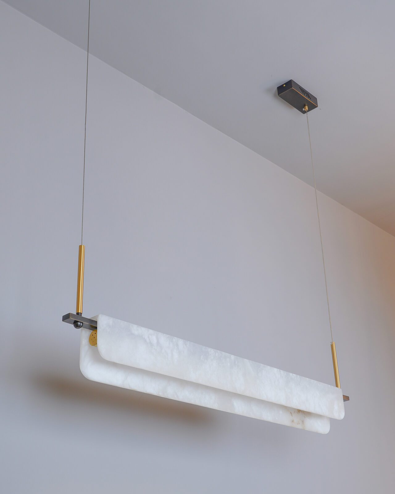 Eshaisra Modern Minimalist Metal Alabaster Pendant Light - Lamp Copper