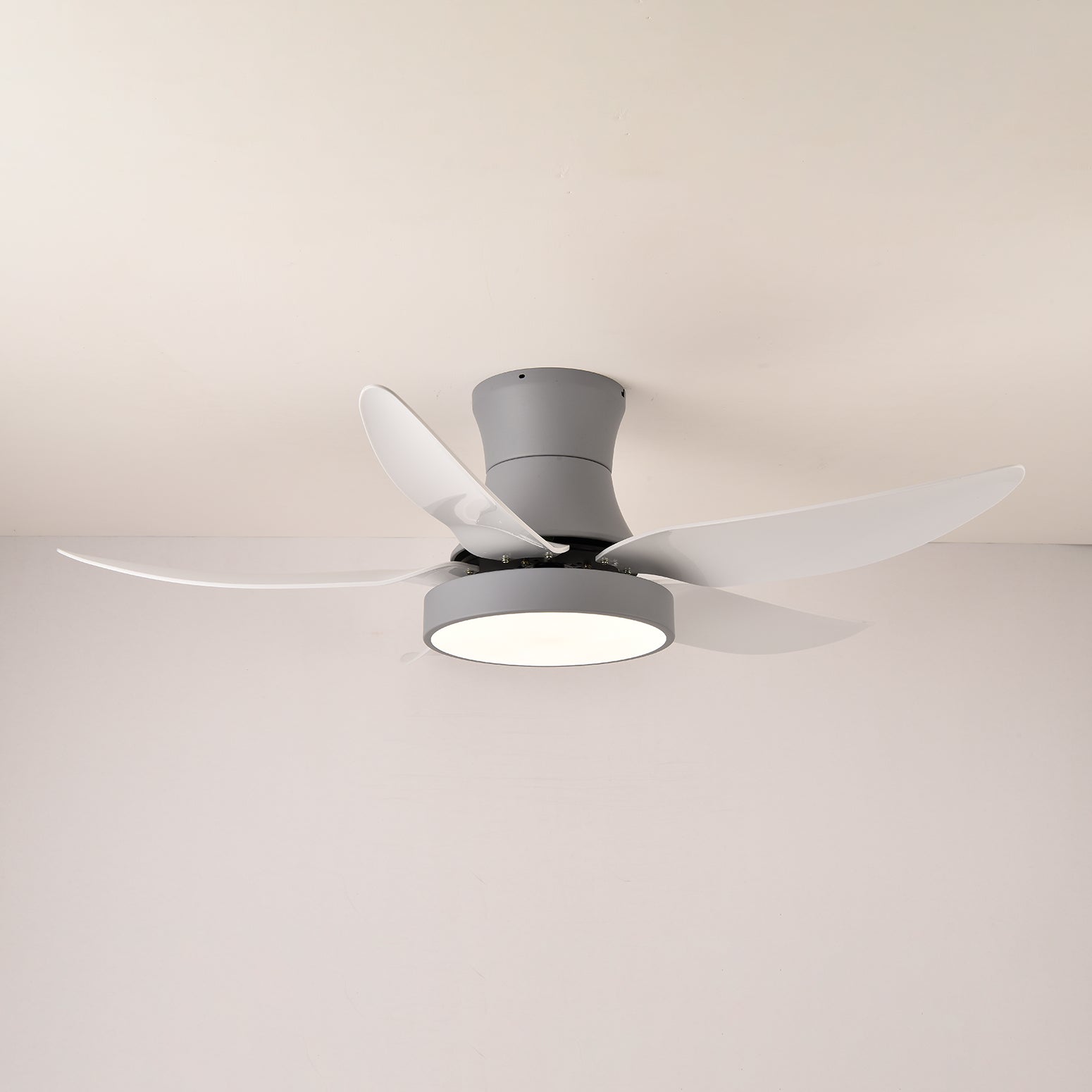 Ventilatore da soffitto con luce Jada Moderno Nero