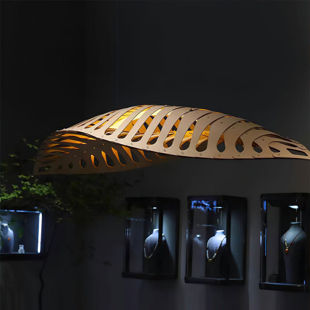 Veliren Leaf Wood Pendant Light - Blowlighting