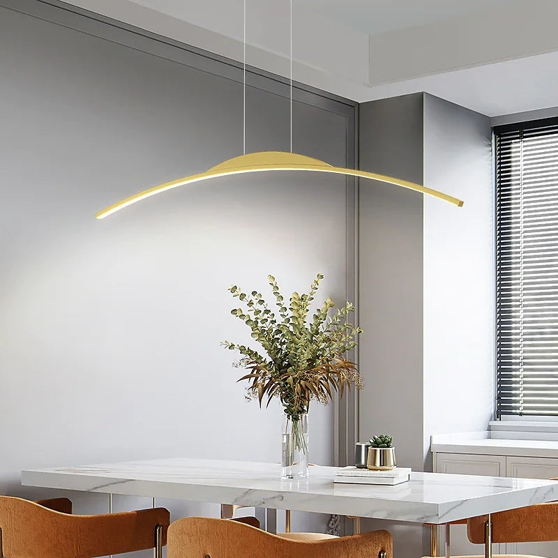 Arisha Minimalista LED Lampada a Sospensione Metallo Telecomando Lineare Nera Soggiorno/Camera da Letto