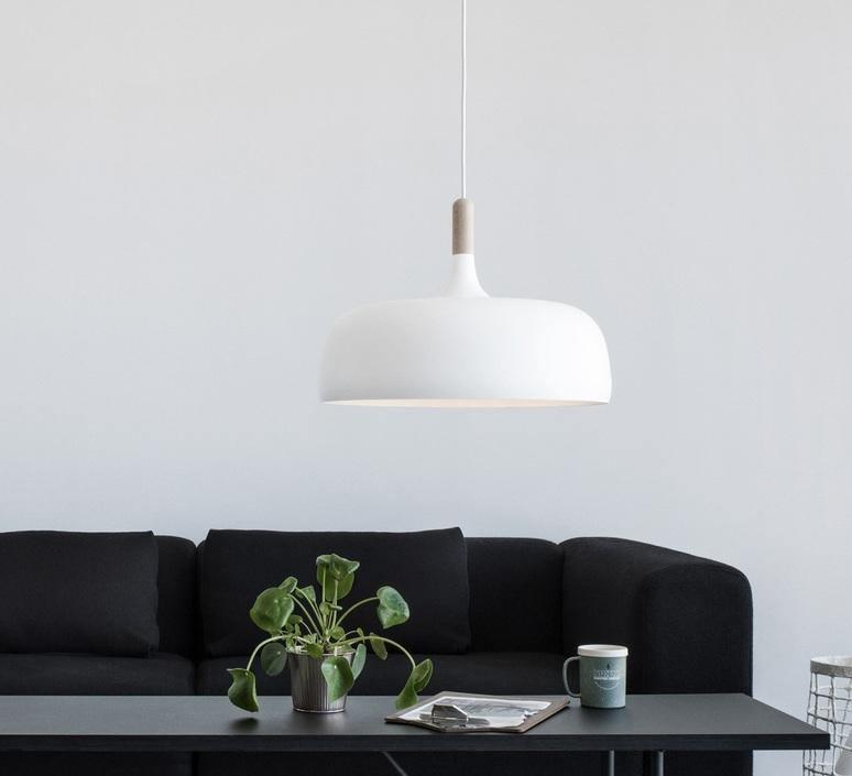 Acorn Pendant Light - Blowlighting