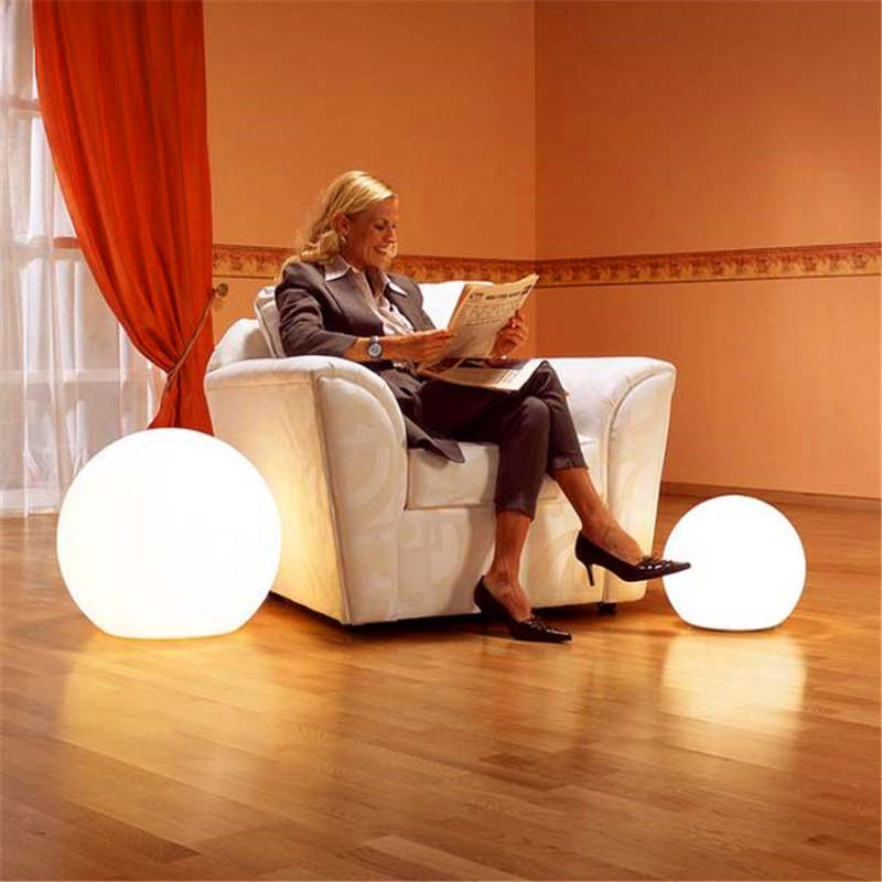 Aria Design LED Luce da Esterno Lampada da Terra Impermeabile Bianco Sfera Acrilico