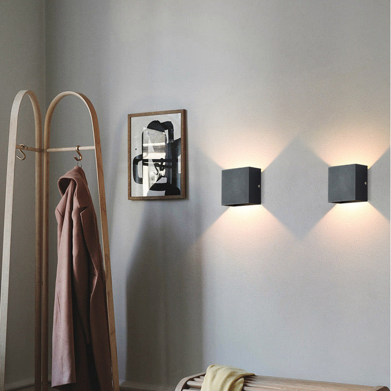 Ray Applique da Esterni Quadrato Regolabile LED