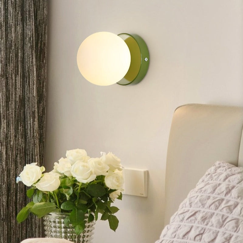 Aria Lampada da Parete Moderna LED in Metallo per Camera da Letto