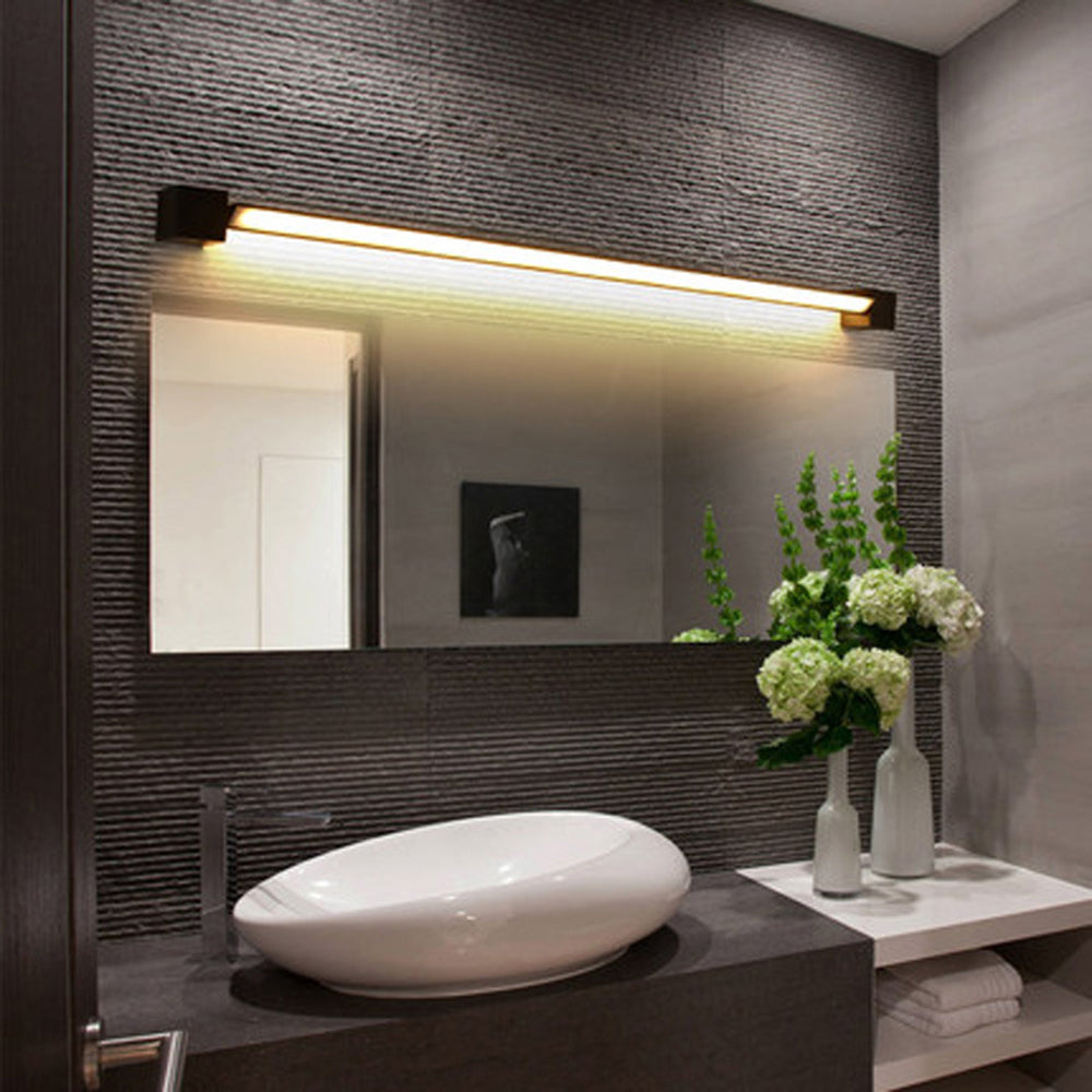 Arisha Minimalista LED Applique Nera Ruotabile Linea