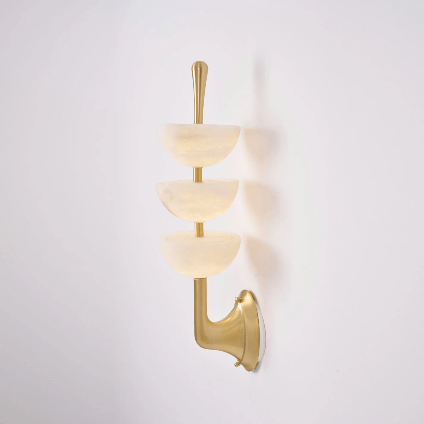 Ulmiraris Alabaster Wall Light - Neutralighting
