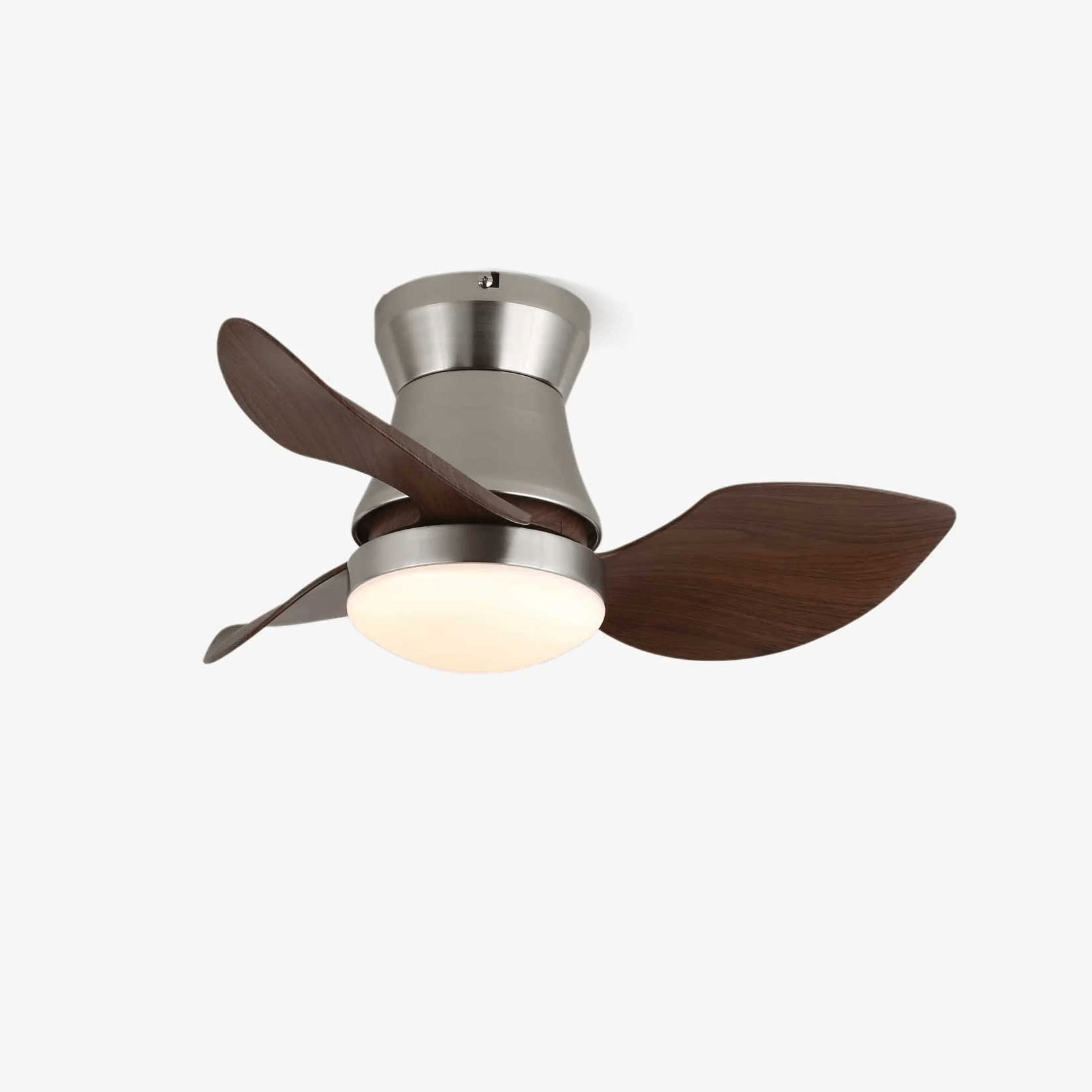 Ventilatore da soffitto Airlume Moderno in Legno con Luce in un soggiorno contemporaneo.