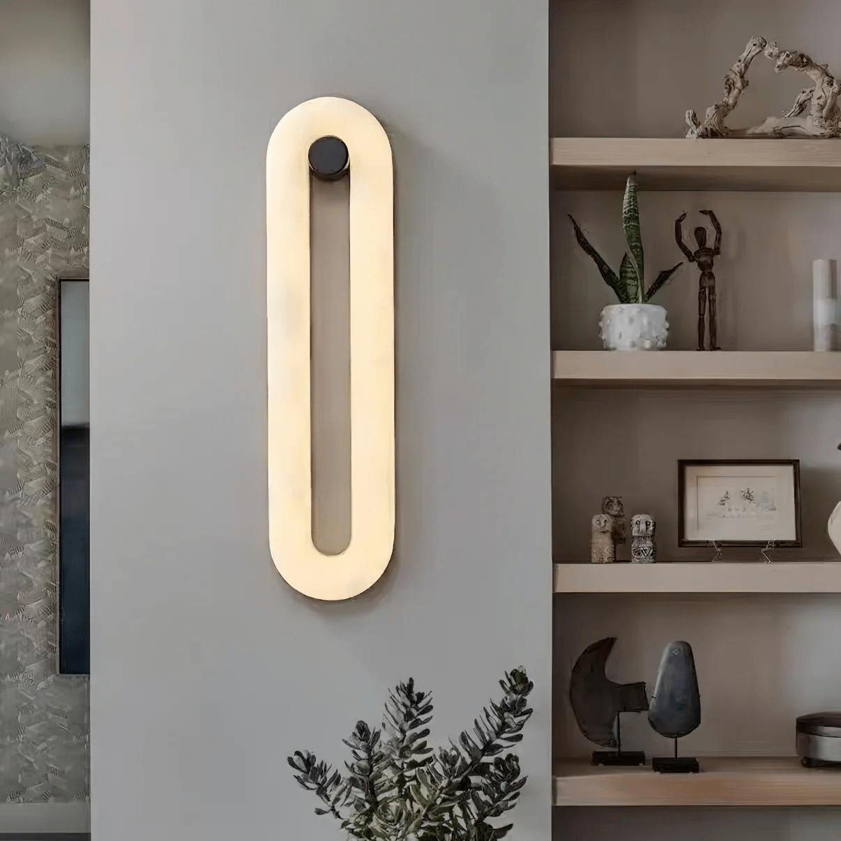 Aurea Modern Alabaster Wall Light - Neutralighting