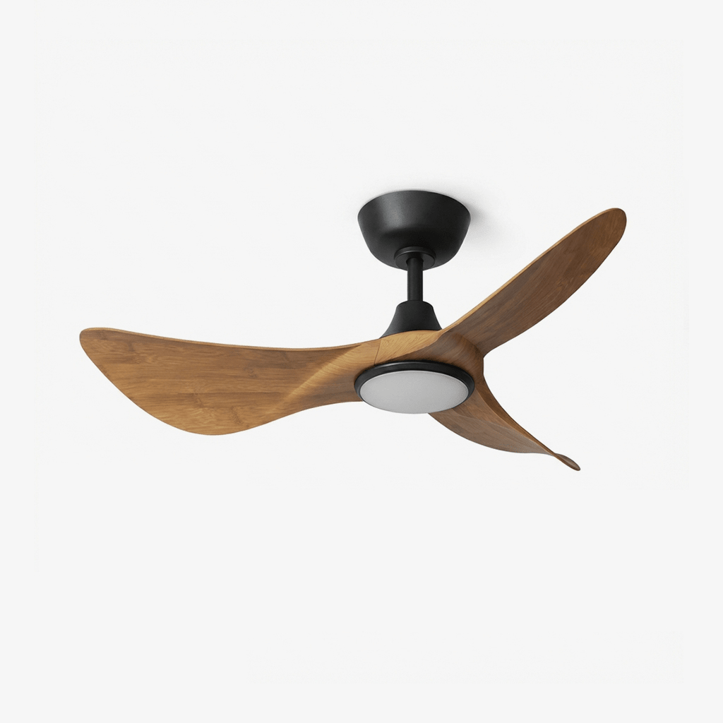 Ventilatore da Soffitto Finn in Legno Scolpito con Luce color Noce