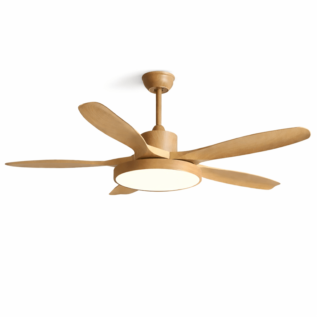 Vista angolare del ventilatore con luce StillWind, che evidenzia il suo profilo elegante e il montaggio a soffitto.