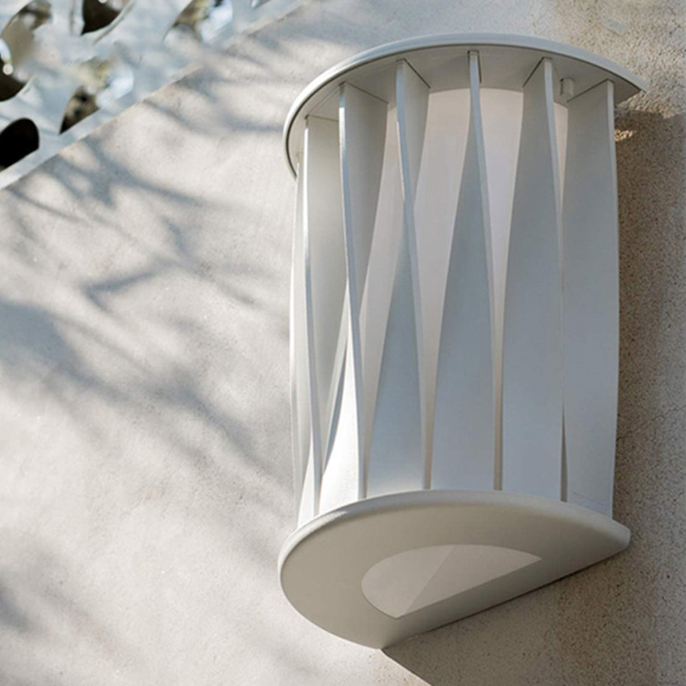 Ray Designer Semi Cilindrico Acrilico Applique da Esterno