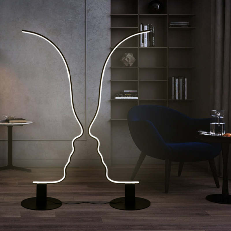 Arisha Moderna LED Lampada da Terra Metallo/Silicio Nero Arco Profilo Umano