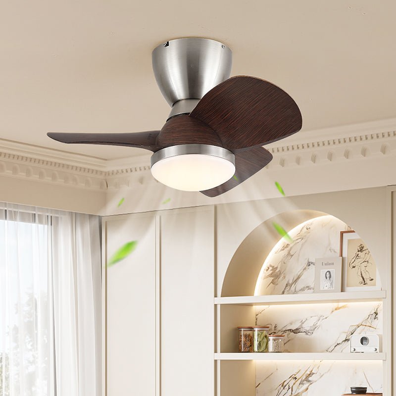 Primo piano del Ventilatore da Soffitto con Luce Elora che mostra il LED integrato