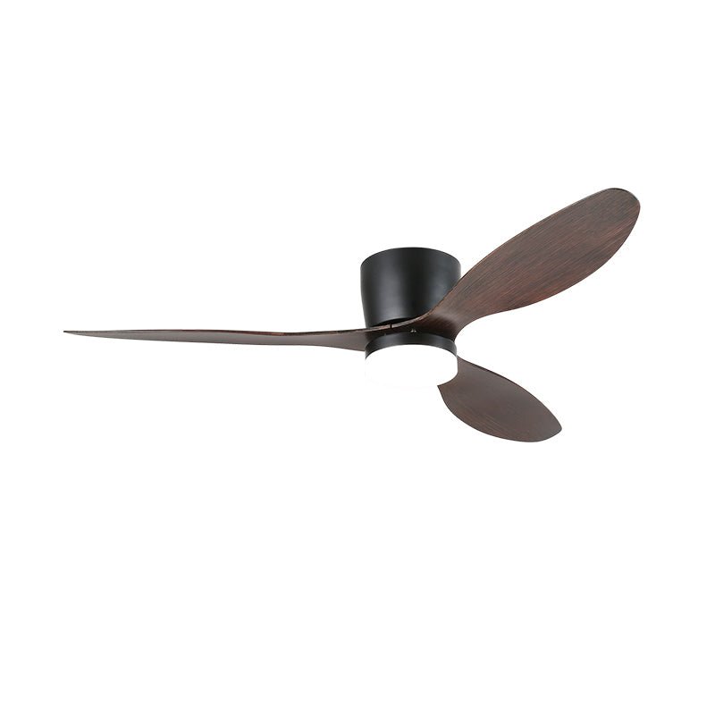 Ventilatore da soffitto Brinor che evidenzia il suo motore in rame puro