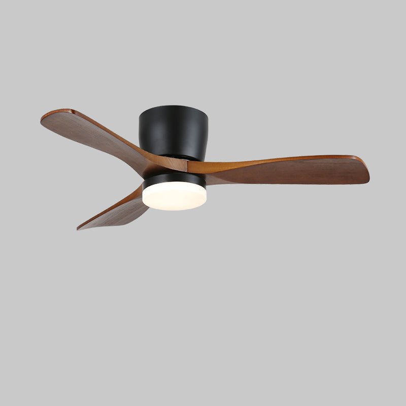 Ventilatore da soffitto Knox con luce in un ambiente camera da letto.