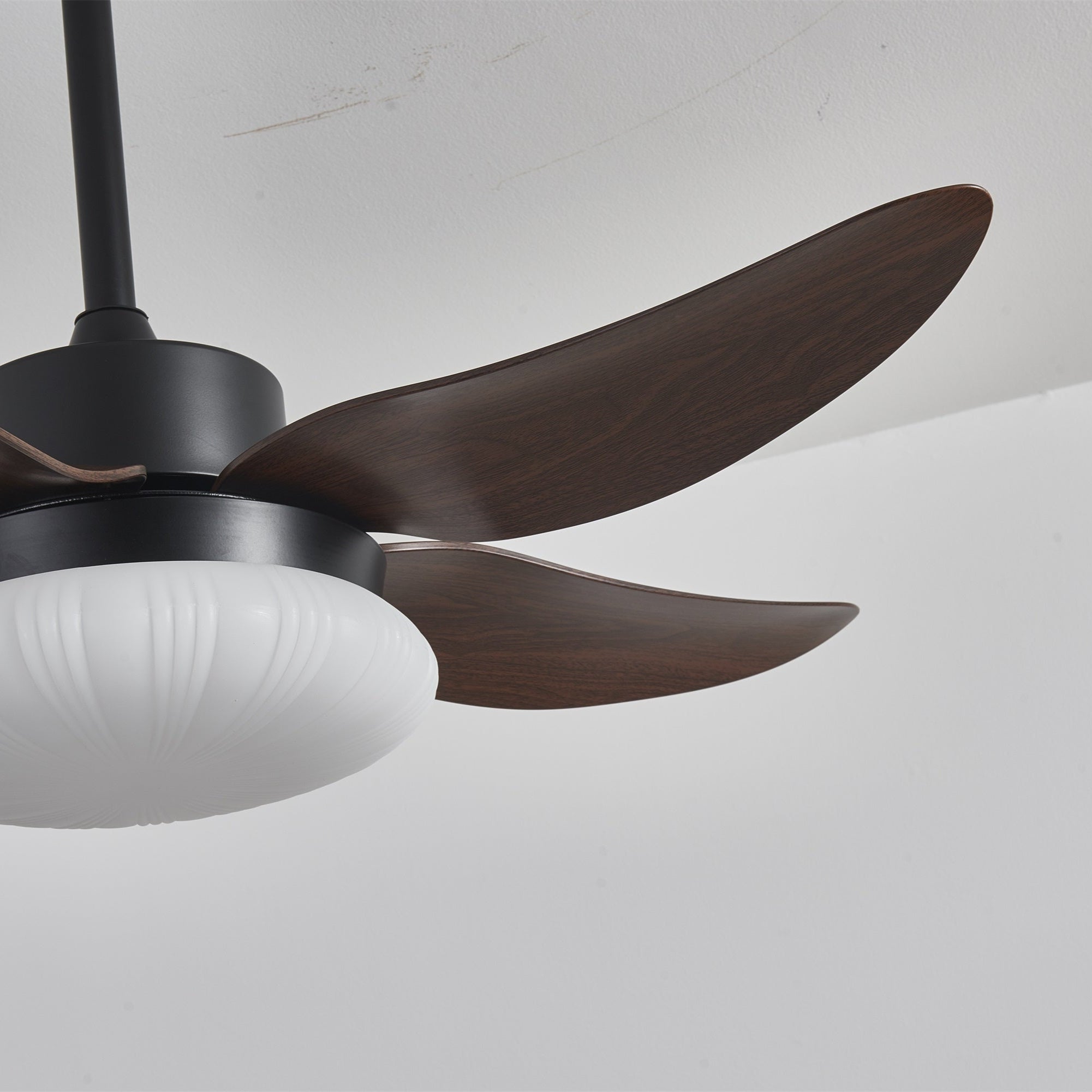 Ventilatore da soffitto Zerith con luce, vista alternativa in un ambiente camera da letto