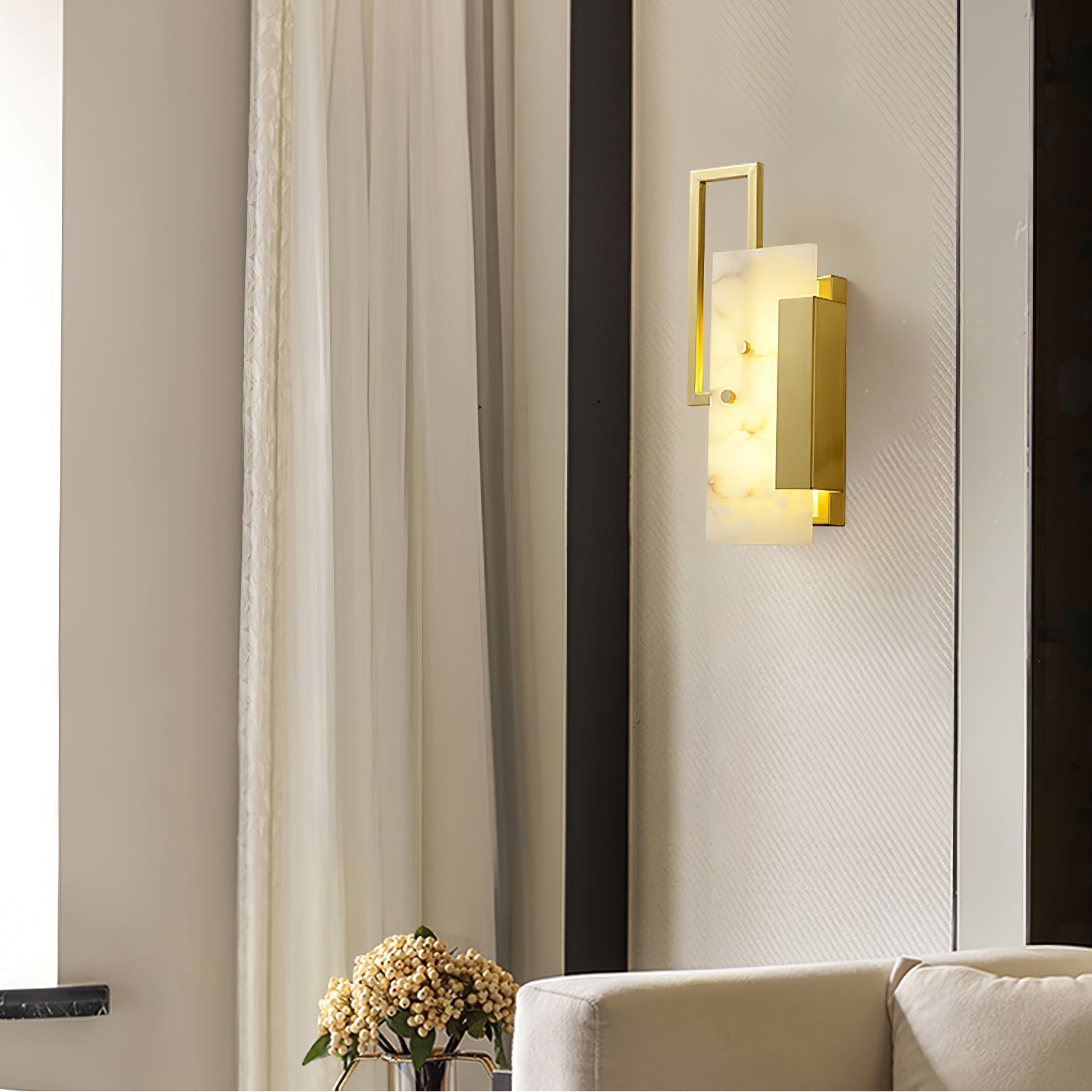 Orion Alabaster Wall Lamp - Neutralighting