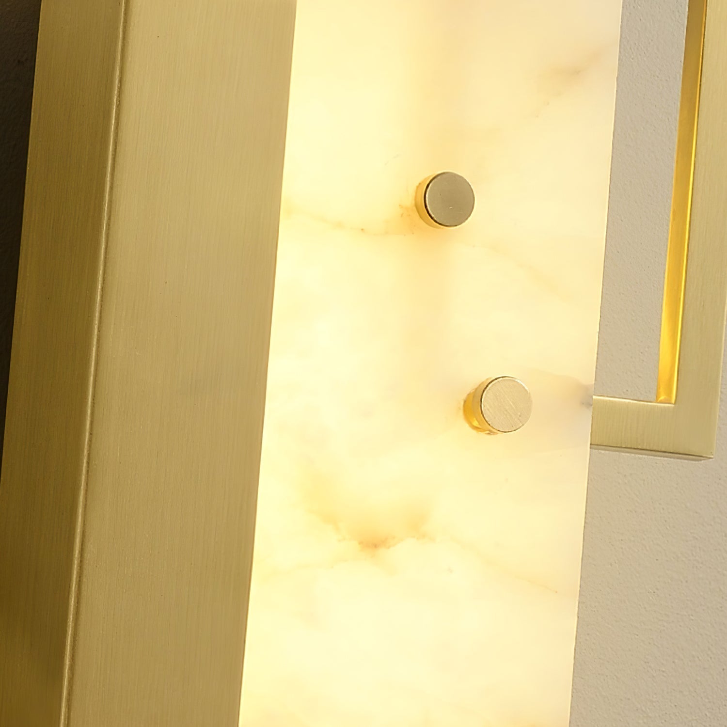 Orion Alabaster Wall Lamp - Neutralighting
