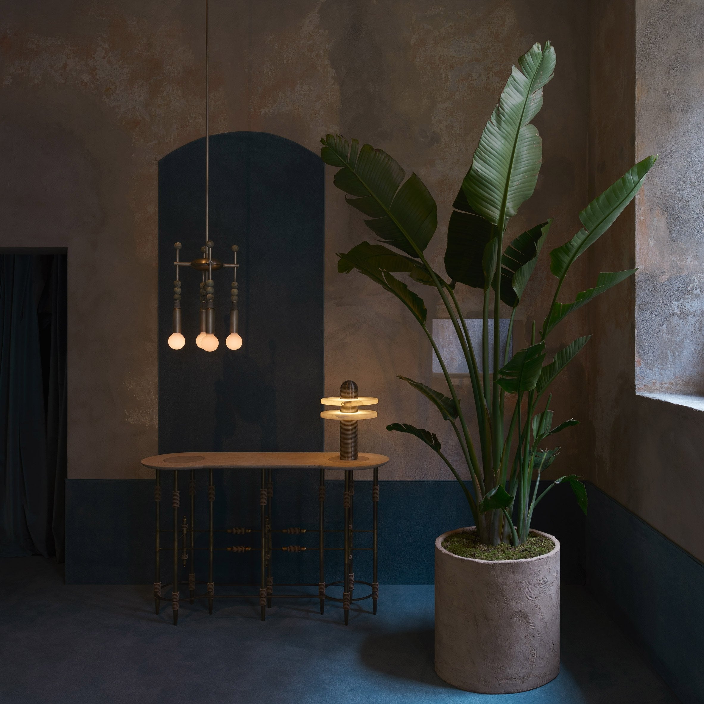 Alabaster Comet Table Lamp - Lamp Copper