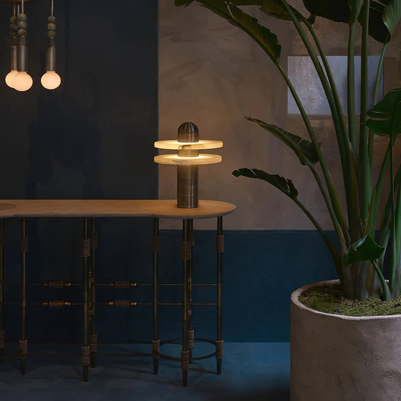 Alabaster Comet Table Lamp - Lamp Copper